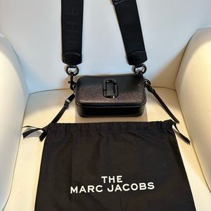 Marc Jacob’s camera handbag